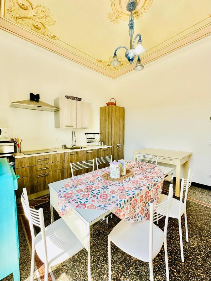 Hostdomus - Casa Ester Noli Ngoại thất bức ảnh